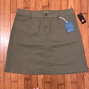 NWT Market & Spruce Tandy Olive Green Skirt 16W
